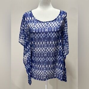 Women's H&M Blue and White Short Sleeve Tunic in Size 4